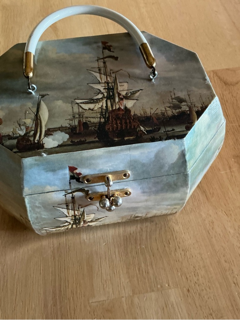 Octagonal Nautical box purse with a clear acrylic handle adorable